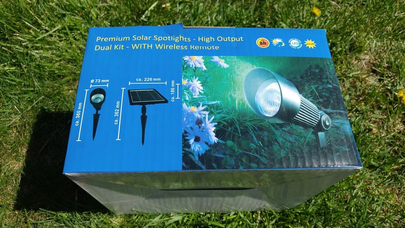 Dual Solar Spot Light Kit for Landscape and Flagpole Lighting